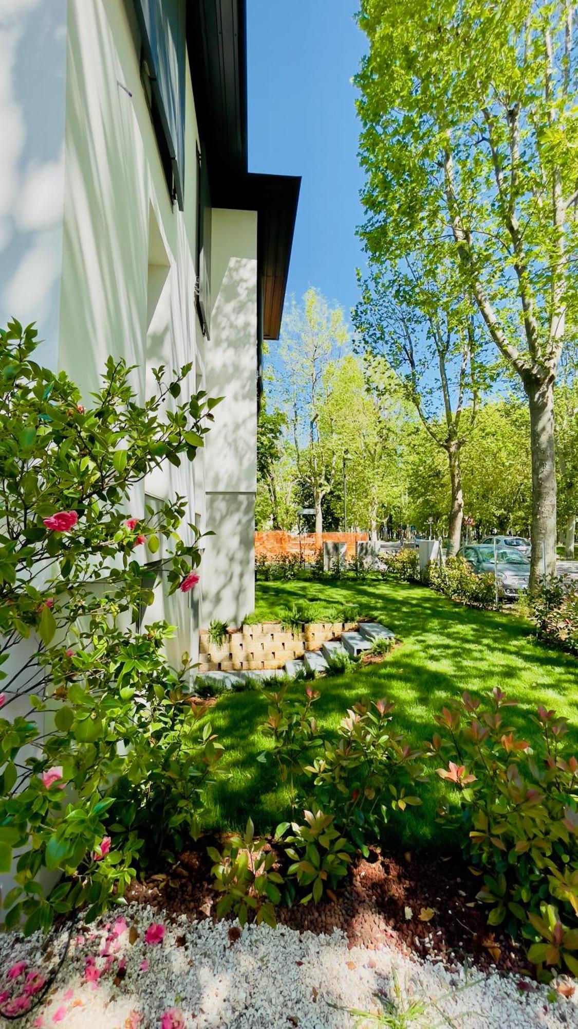 Le Stanze Di Caterina Hotel Чезенатико Екстериор снимка